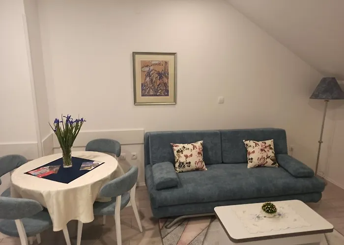 Peric West Lägenhet